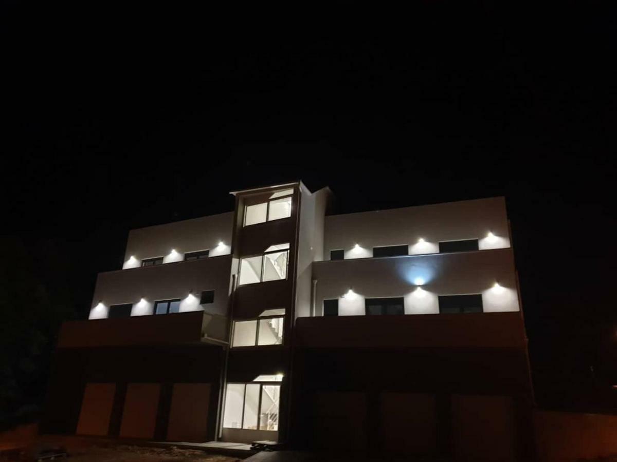 Atena Zaton 2 Apartment Nin Exterior photo